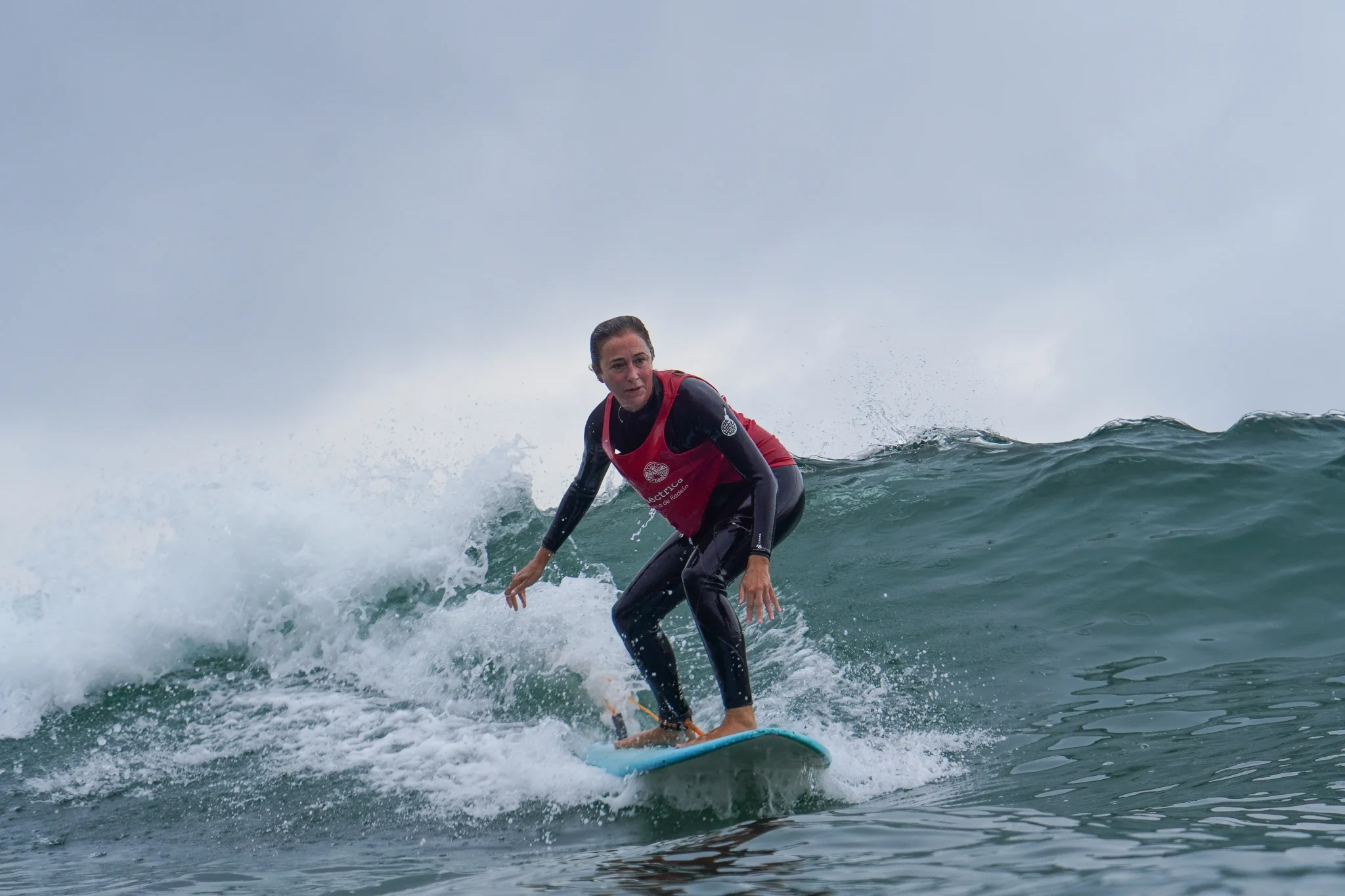 PEÑA TXURI SURF ESKOLA