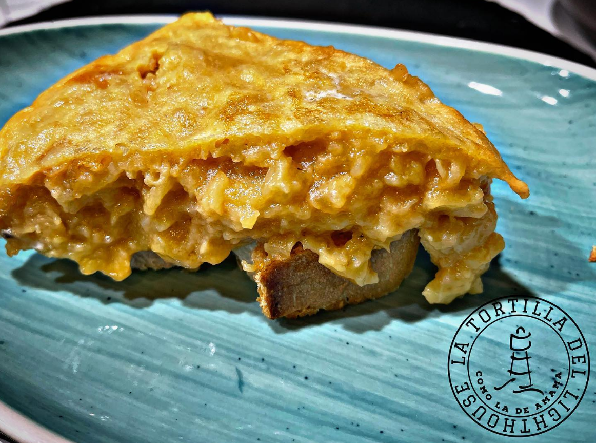 Patata tortilla pintxoa, bere espezialitatea

